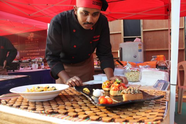 Cookifi Chef Presenting a Bruchetta Platter